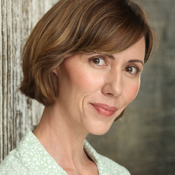 Meet your Posher, Kristen - Picture 1 of 1